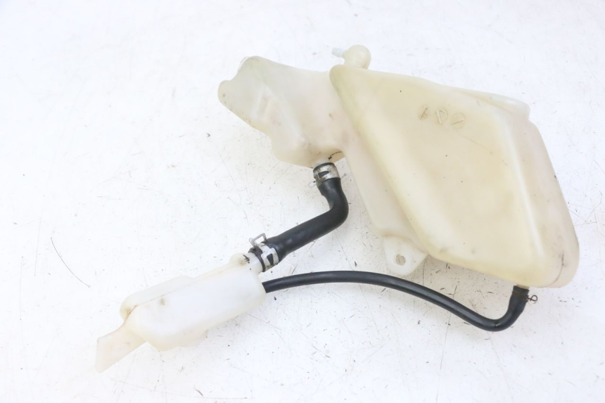 photo de DEPÓSITO DE ACEITE YAMAHA TDR DELTABOX 125 (1997 - 2003) - Otra perspectiva