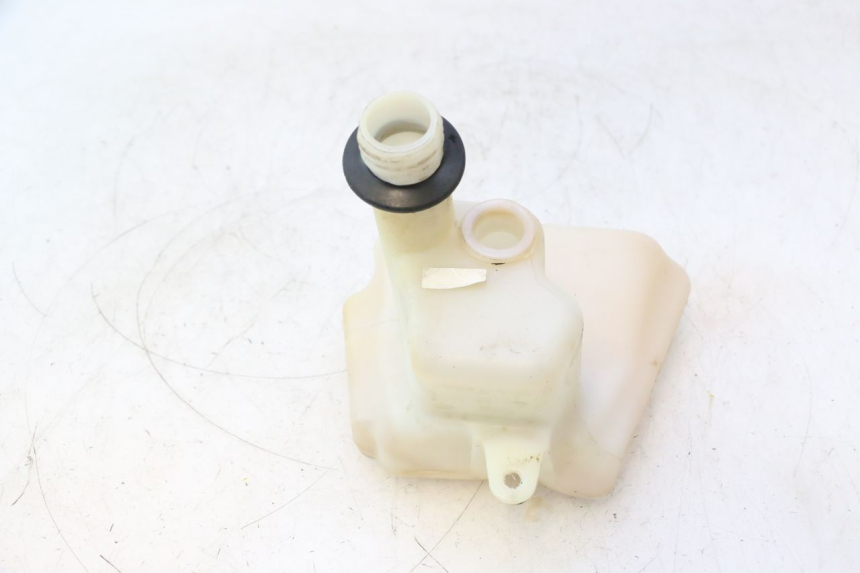 photo de DEPÓSITO DE ACEITE PEUGEOT TREKKER 50 (1995 - 2004) - Primer plano técnico