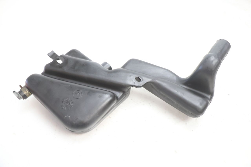 photo de DEPOSITO ACEITE PIAGGIO TYPHOON 50 (2000 - 2009) - Primer plano técnico
