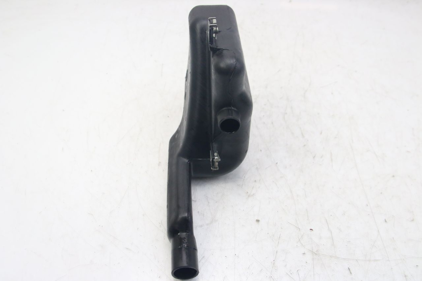 photo de DEPÓSITO DE ACEITE PIAGGIO VESPA S 2T 50 (2007 - 2014) - Estado de la superficie y material