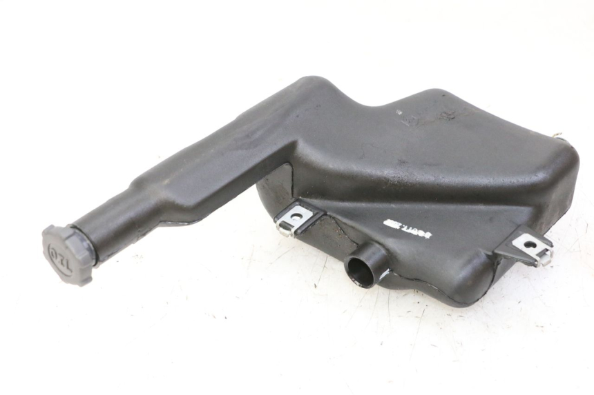 photo de DEPÓSITO DE ACEITE PIAGGIO VESPA S 2T 50 (2007 - 2014) - Detalle de la pieza