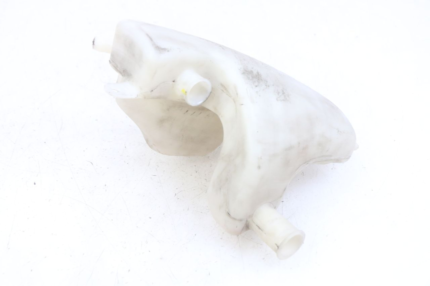 photo de DEPÓSITO DE ACEITE KYMCO VITALITY 2T 50 (2004 - 2010) - Otra perspectiva