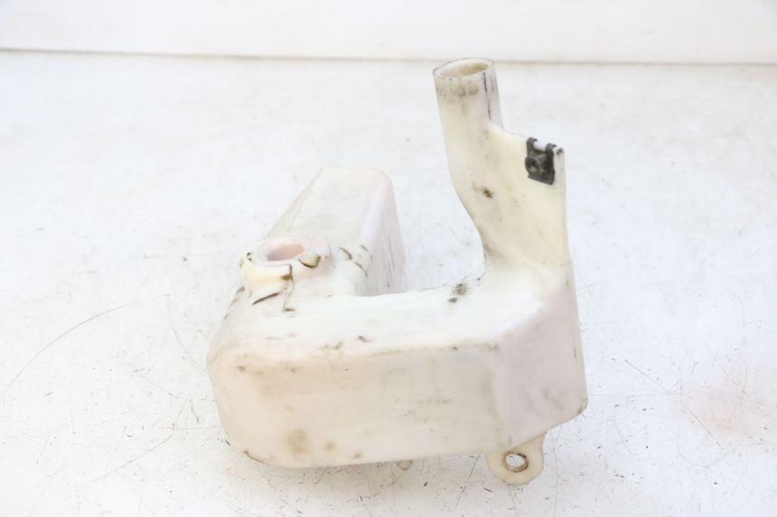 photo de DEPÓSITO DE ACEITE PEUGEOT VIVACITY NEW 2T 50 (2008 - 2017) - Primer plano técnico