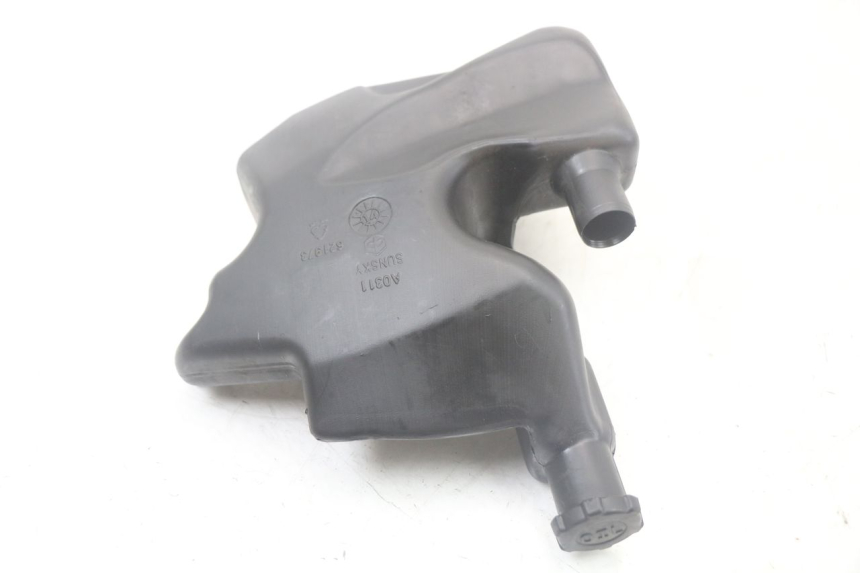 photo de DEPÓSITO DE ACEITE PIAGGIO ZIP 2T 50 (2009 - 2019) - Zoom estado de uso