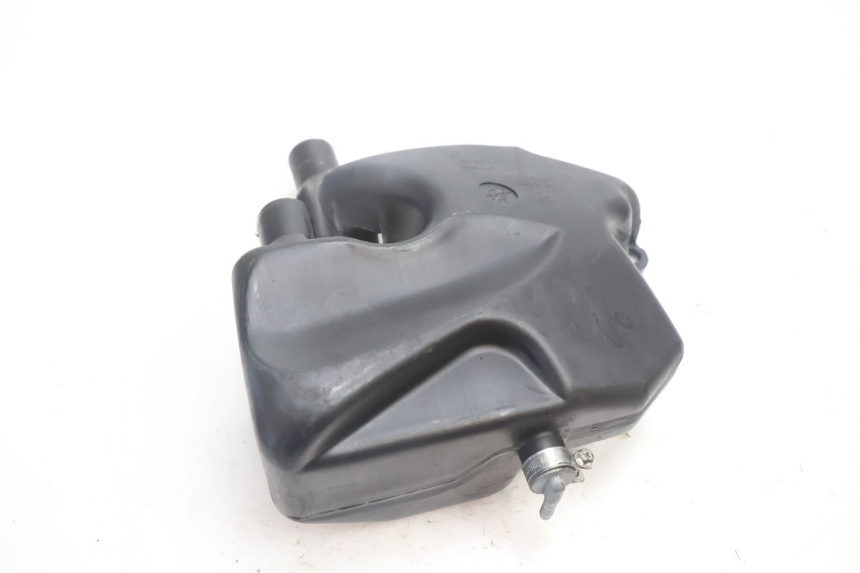 photo de DEPÓSITO DE ACEITE PIAGGIO ZIP 2T 50 (2009 - 2019) - Detalle de la pieza