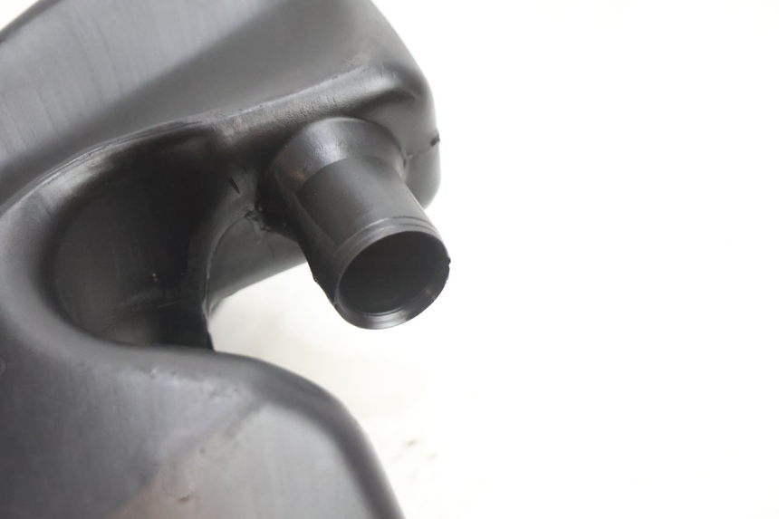 photo de DEPÓSITO DE ACEITE PIAGGIO ZIP 2T 50 (2009 - 2019) - Otra perspectiva