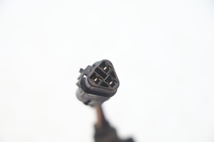 photo de RESISTENCIA SUZUKI SV S 650 (2003 - 2009) - Primer plano técnico