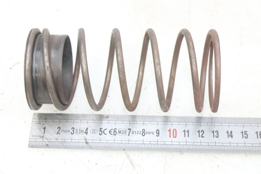 photo de RESORTE DE EMPUJE SYM GTS EFI 125 (2012 - 2016) - Detalle de la pieza