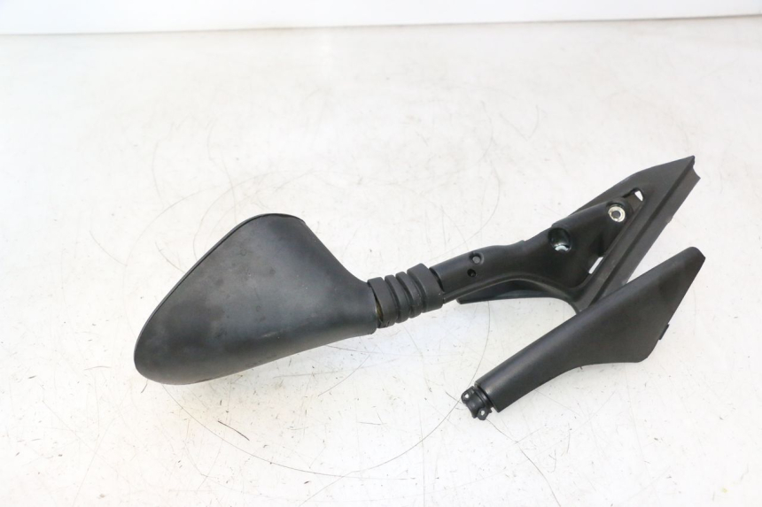 photo de RETROVISOR DERECHO APRILIA ATLANTIC S 125 (2010 - 2013) - Primer plano técnico