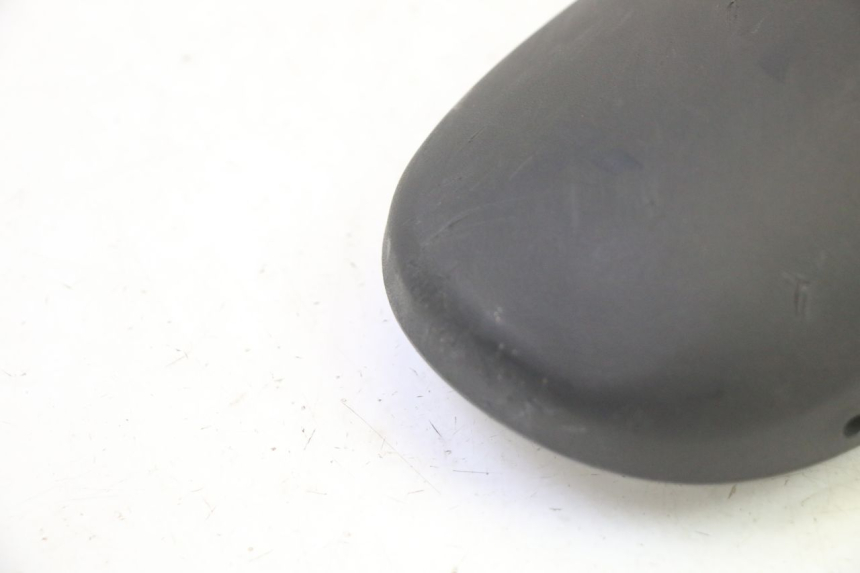 photo de ESPEJO DERECHO SUZUKI BURGMAN 125 (2007 - 2014) - Detalles de los puntos de fijación