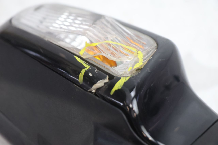 photo de RETROVISOR DERECHO SUZUKI BURGMAN EXECUTIVE ABS 650 (2006 - 2012) - Zoom sobre los componentes