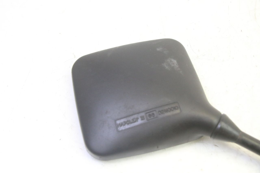 photo de RETROVISOR DERECHO SUZUKI DL V STROM 1000 (2002 - 2007) - Detalles de los puntos de fijación