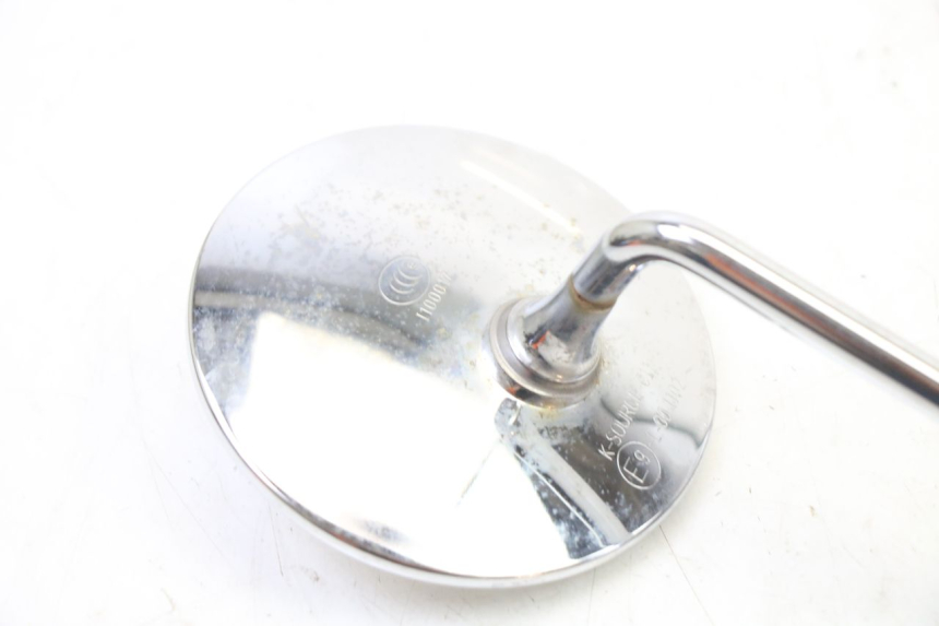 photo de RETROVISOR DERECHO SYM FIDDLE 3 III 125 (2014 - 2020) - Detalles de los puntos de fijación