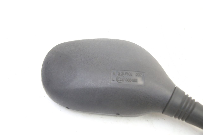 photo de RETROVISOR DERECHO MBK FLAME X 125 (2007 - 2016) - Detalles de los puntos de fijación