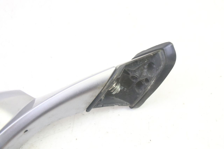 photo de RETROVISOR DERECHO SYM GTS EVO 125 (2009 - 2013) - Marcados y referencias originales