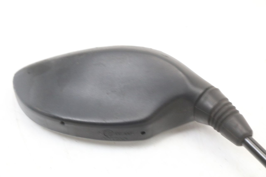 photo de RETROVISOR DERECHO HONDA PCX (JF47) 125 (2012 - 2013) - Primer plano técnico