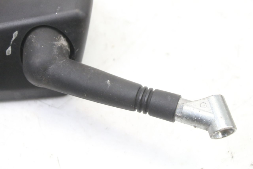 photo de ESPEJO DERECHO PEUGEOT SATELIS COMPRESSOR K15 125 (2006 - 2009) - Detalles de los puntos de fijación