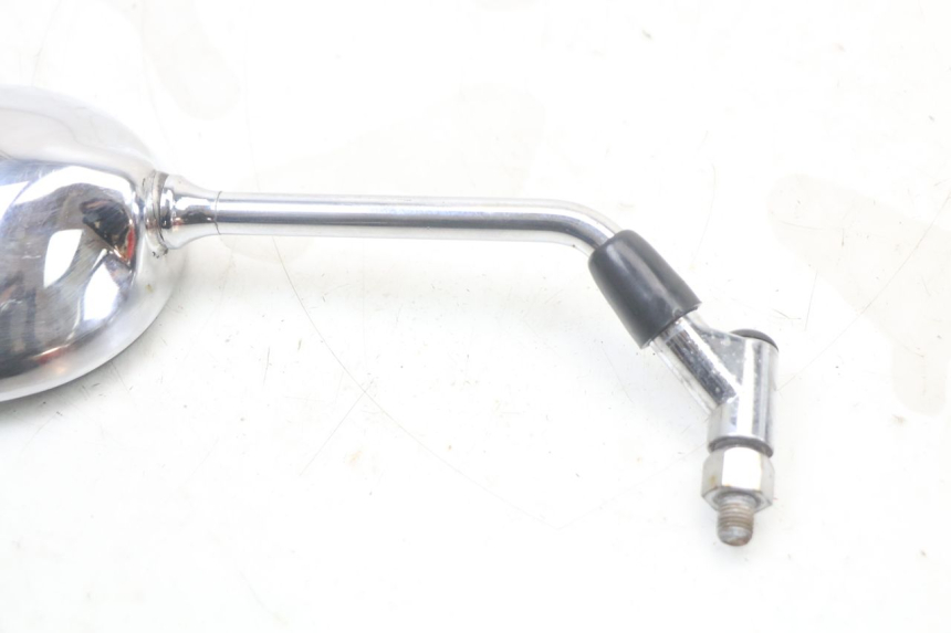 photo de RETROVISOR DERECHO PIAGGIO BEVERLY 125 (1998 - 2005) - Estado de la superficie y material