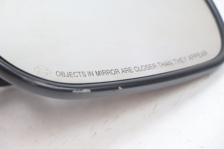 photo de RETROVISOR DERECHO HARLEY DAVIDSON ROAD GLIDE FLTRXSE 1920 (2018 - 2022) - Otra perspectiva