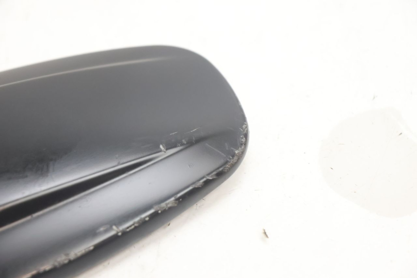 photo de RETROVISOR DERECHO HARLEY DAVIDSON ROAD GLIDE FLTRXSE 1920 (2018 - 2022) - Detalles de los puntos de fijación