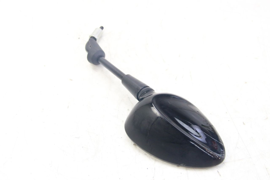 photo de ESPEJO DERECHO PIAGGIO VESPA SPRINT 2T 50 (2014 - 2018) - Primer plano técnico