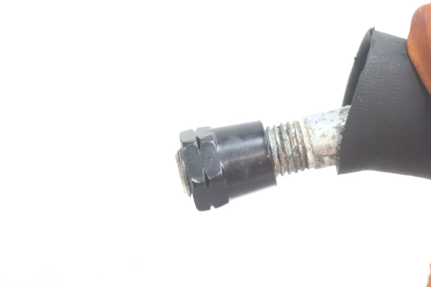 photo de ESPEJO DERECHO YAMAHA X-MAX XMAX 125 (2010 - 2013) - Zoom estado de uso