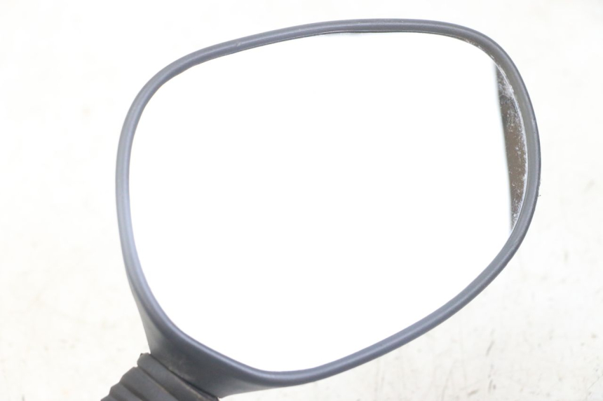 photo de ESPEJO DERECHO PIAGGIO XEVO - X EVO 125 (2007 - 2017) - Otra perspectiva