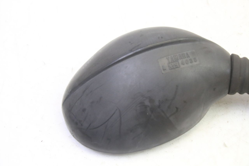 photo de RETROVISOR DERECHO YAMAHA YP MAJESTY 125 (2007 - 2010) - Detalles de los puntos de fijación