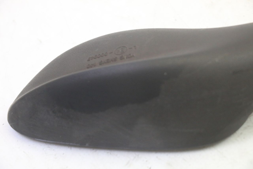 photo de RETROVISOR IZQUIERDO QUADRO 4 4D 350 (2015 - 2018) - Primer plano técnico