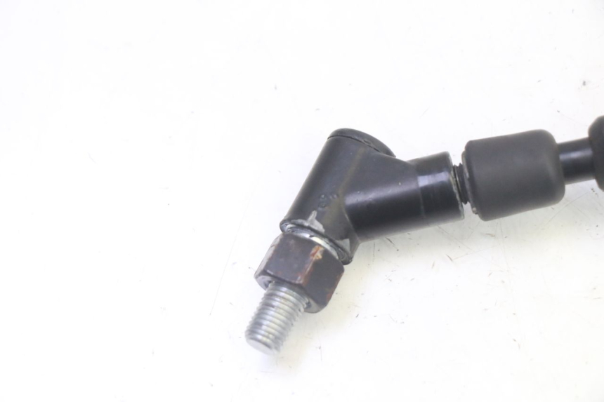 photo de ESPEJO IZQUIERDO SUZUKI BURGMAN 125 (2007 - 2014) - Detalles de los puntos de fijación