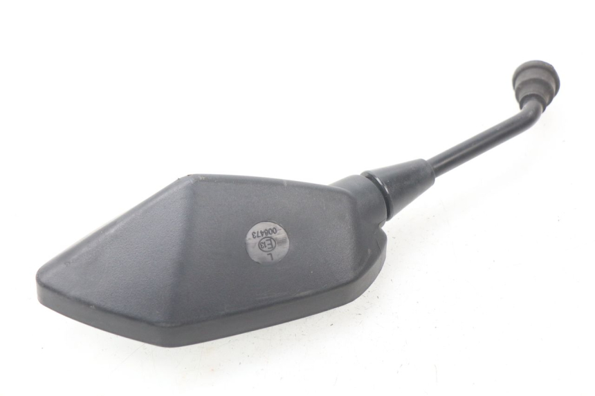 photo de RETROVISOR IZQUIERDO ERIDER CARGO 1 (2009 - 2018) - Detalles de los puntos de fijación