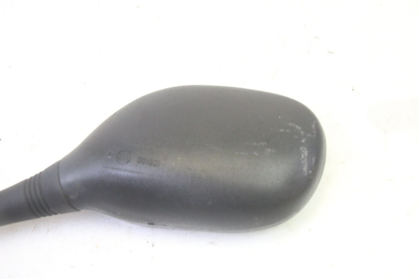 photo de RETROVISOR IZQUIERDO YAMAHA CYGNUS X INJECTION 125 (2007 - 2013) - Detalles de los puntos de fijación