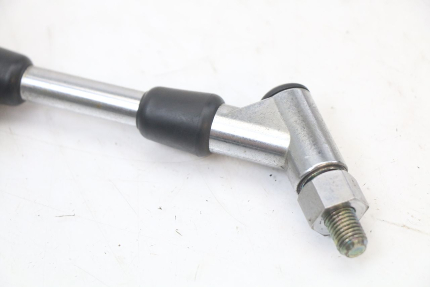 photo de RETROVISOR IZQUIERDO SUZUKI GZ MARAUDER 125 (1998 - 2004) - Zoom estado de uso