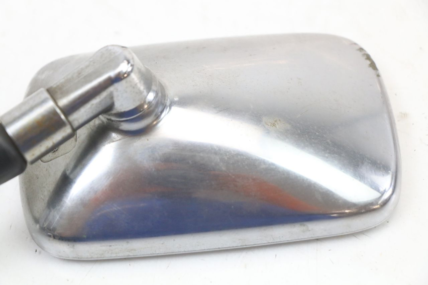 photo de RETROVISOR IZQUIERDO SUZUKI GZ MARAUDER 125 (1998 - 2004) - Estado de la superficie y material