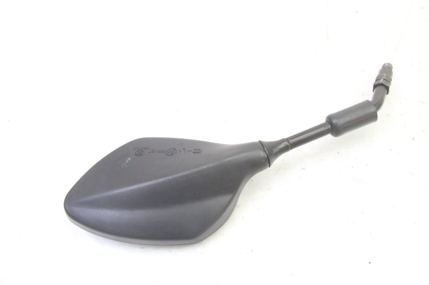 photo de RETROVISOR IZQUIERDO KIDEN KD125-G 125 (2018 - 2022) - Primer plano técnico