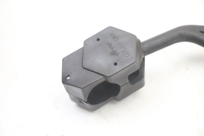 photo de RETROVISOR IZQUIERDO MBK X-LIMIT XLIMIT 50 (2007 - 2012) - Detalles de los puntos de fijación