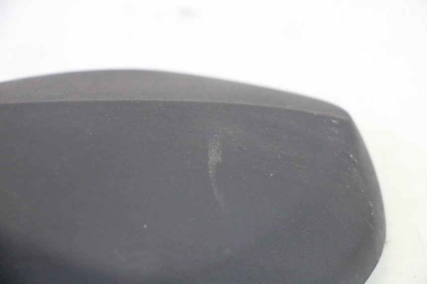 photo de RETROVISOR IZQUIERDO PIAGGIO MP3 HPE 350 (2018 - 2020) - Estado de la superficie y material