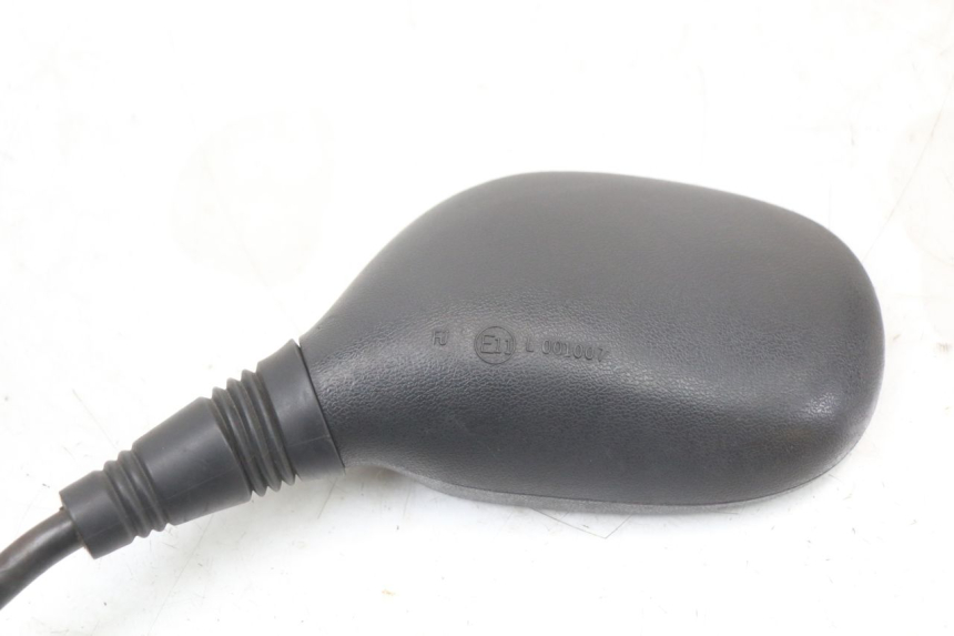 photo de ESPEJO IZQUIERDO PIAGGIO MP3 LT 400 (2007 - 2012) - Detalles de los puntos de fijación