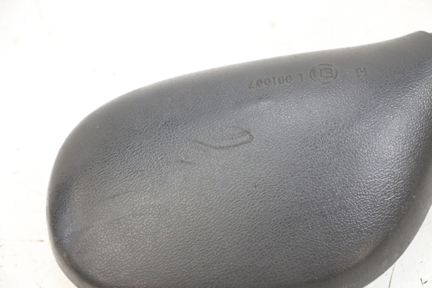 photo de RETROVISOR IZQUIERDO PIAGGIO MP3 125 (2006 - 2014) - Zoom estado de uso