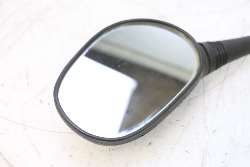 photo de RETROVISOR IZQUIERDO PIAGGIO MP3 RL 250 (2006 - 2010) - Estado de la superficie y material