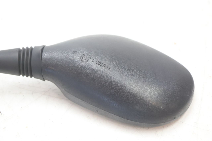 photo de RETROVISOR IZQUIERDO PIAGGIO MP3 125 (2006 - 2014) - Estado de la superficie y material