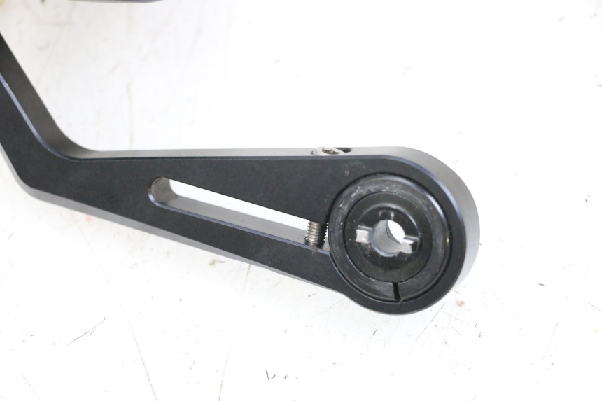 photo de RETROVISOR IZQUIERDO YAMAHA MT-07 MT07 ABS 700 (2018 - 2020) - Detalle de la pieza