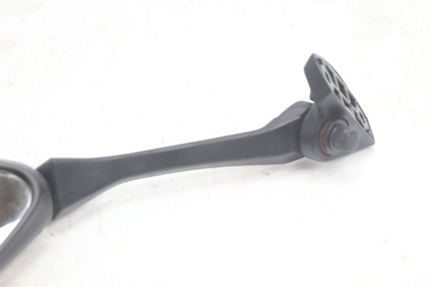 photo de RETROVISOR IZQUIERDO JM MOTORS R-MAX TECH 50 (2024 - 2026) - Zoom estado de uso