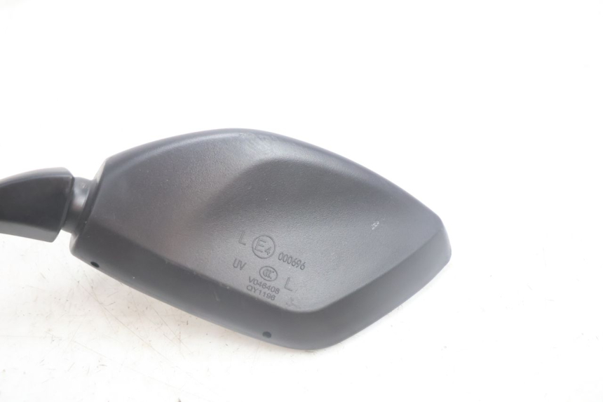 photo de RETROVISOR IZQUIERDO JM MOTORS R-MAX TECH 50 (2024 - 2026) - Detalles de los puntos de fijación