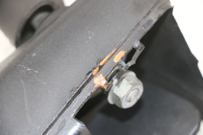 photo de RETROVISOR IZQUIERDO PEUGEOT SATELIS 125 (2013 - 2018) - Estado de la superficie y material