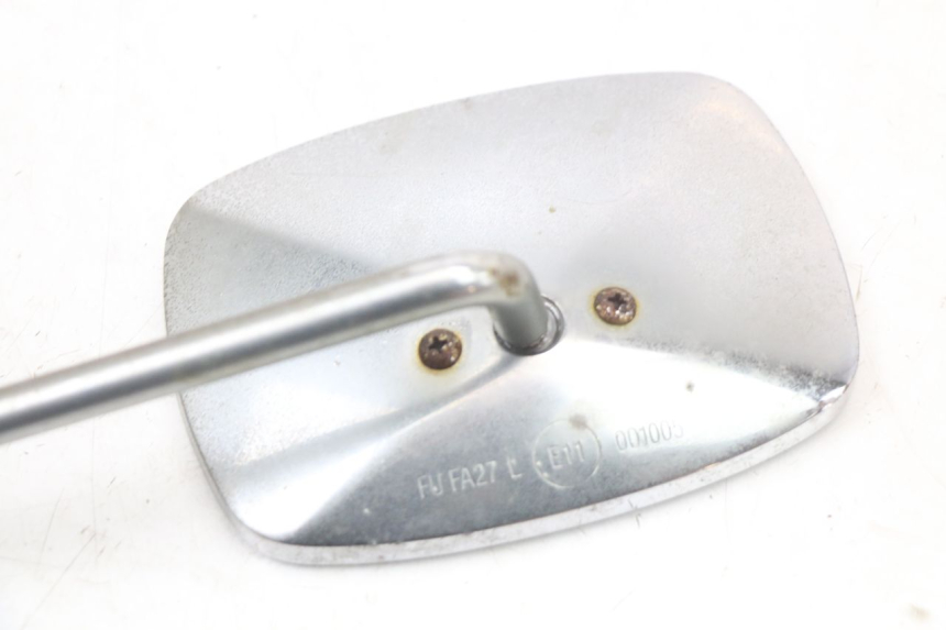 photo de RETROVISOR IZQUIERDO APRILIA SCARABEO GT 125 (1999 - 2007) - Detalles de los puntos de fijación