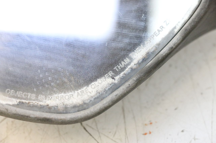 photo de RETROVISOR IZQUIERDO APRILIA SR MOTARD 50 (2012 - 2018) - Zoom estado de uso
