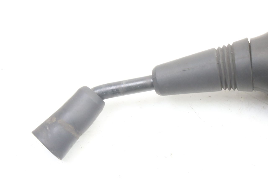 photo de RETROVISOR IZQUIERDO SUZUKI BURGMAN 125 (2015 - 2017) - Detalles de los puntos de fijación