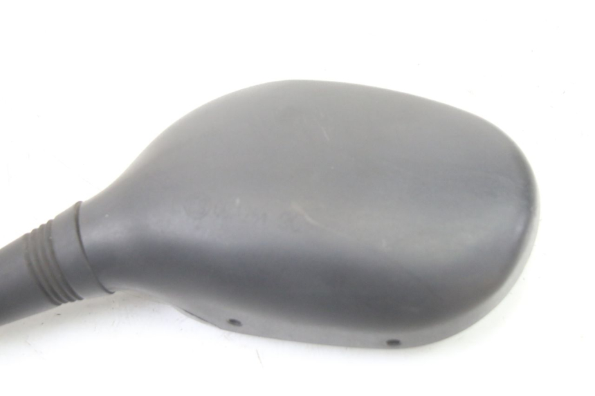 photo de RETROVISOR IZQUIERDO SUZUKI BURGMAN 125 (2015 - 2017) - Estado de la superficie y material