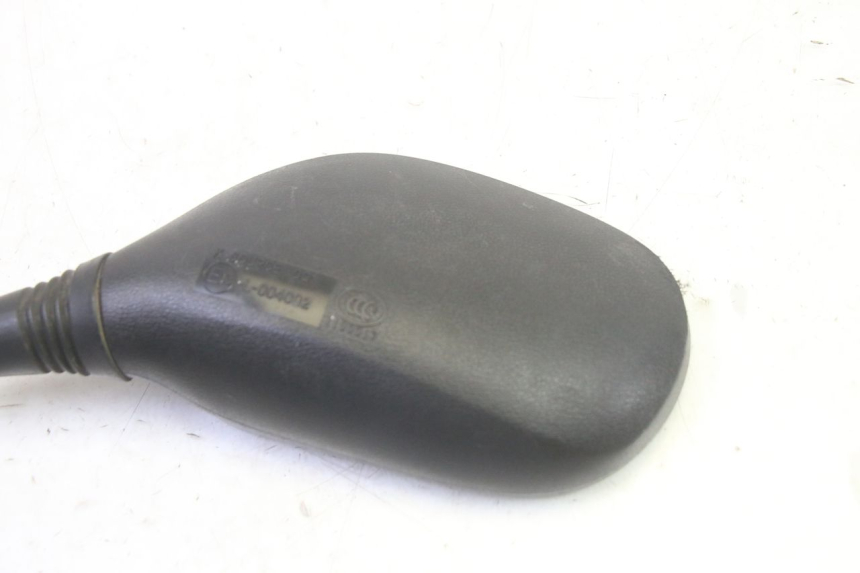 photo de RETROVISOR IZQUIERDO PEUGEOT TWEET PRO EFI 4T 50 (2021 - 2022) - Estado de la superficie y material